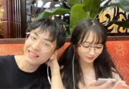 娱乐吃瓜酱情侣官宣视频,甜蜜视频曝光，恋情细节引热议