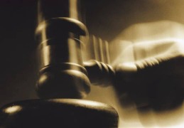 降薪多少幅度可以仲裁“贴心娘家人”普法微课堂丨女子怀孕后被调岗月薪从17万降至3千！仲裁委员会：违规！